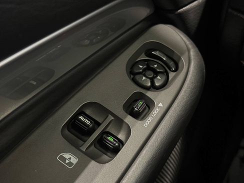 Used 2005 Dodge Ram 1500 Truck SLT w/ Daytona Edition Group AWD/4WD image 18