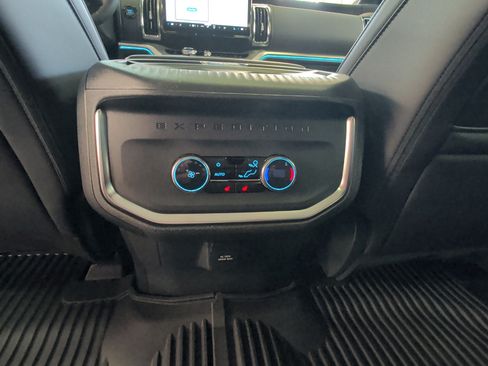 Used 2026 Ford Expedition Tremor AWD/4WD image 31