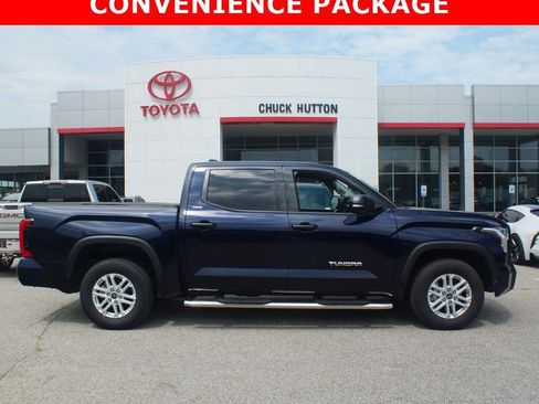 Used 2023 Toyota Tundra SR5 w/ SR5 Convenience Package RWD image 1