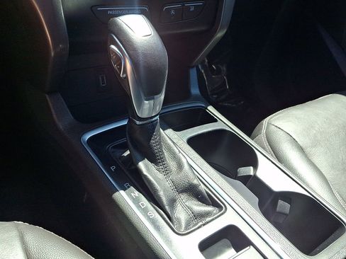 Used 2018 Ford Escape SEL FWD image 16