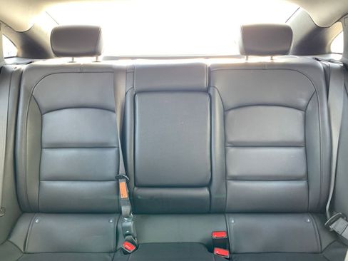 Used 2024 Chevrolet Malibu LT image 38