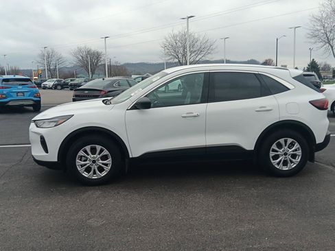 Used 2024 Ford Escape Active w/ Tech Pack #1 image 8