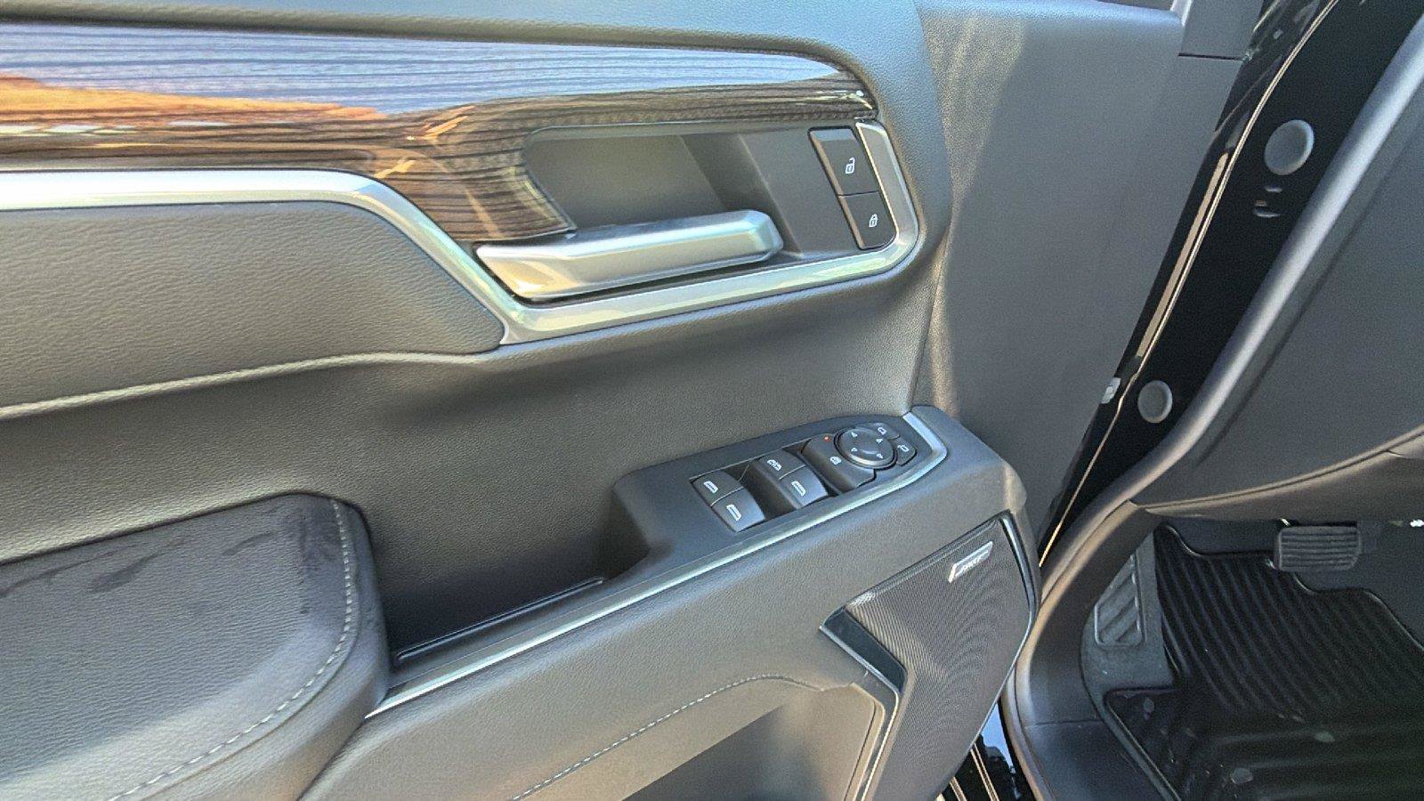 New 2026 Chevrolet Silverado 1500 RST w/ Convenience Package II AWD/4WD image 15