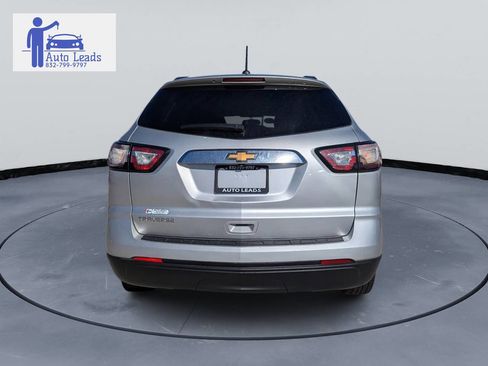 Used 2017 Chevrolet Traverse LS image 7