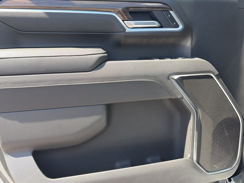 New 2026 Chevrolet Silverado 3500 LT w/ All Star Edition AWD/4WD image 9
