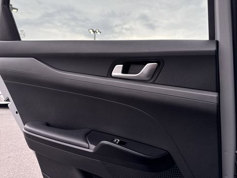 Used 2022 Kia K5 GT-Line image 24