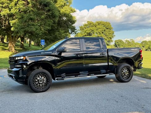 Used 2019 Chevrolet Silverado 1500 RST w/ All-Star Edition AWD/4WD image 3
