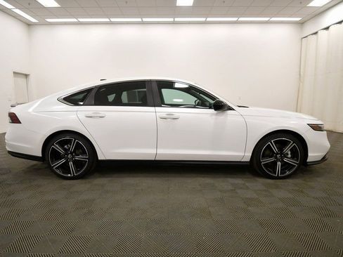 Certified 2023 Honda Accord Sport image 9