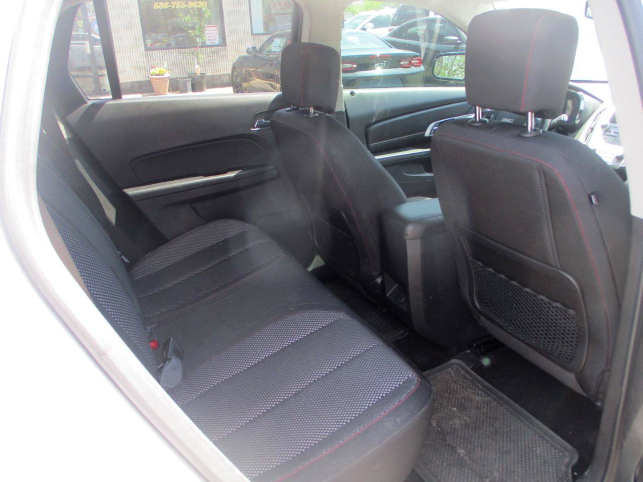 Used 2017 GMC Terrain SLE FWD image 8