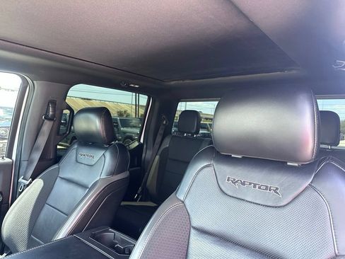 Used 2019 Ford F150 Raptor w/ Equipment Group 802A Luxury AWD/4WD image 5