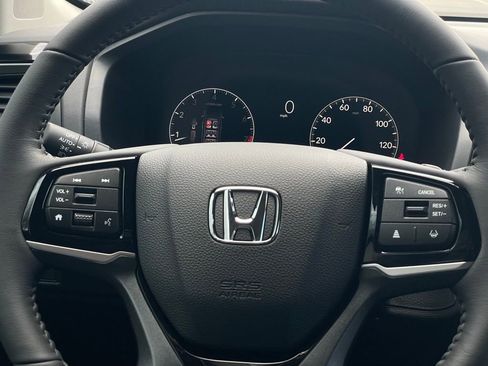 New 2026 Honda Odyssey Touring image 12