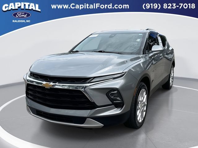 Used 2024 Chevrolet Blazer LT w/ Convenience Package FWD image 1