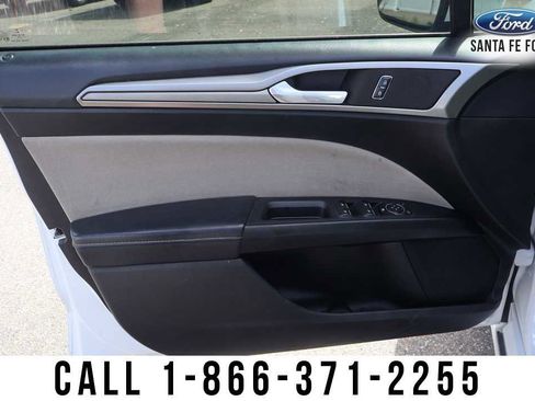 Used 2017 Ford Fusion S image 7