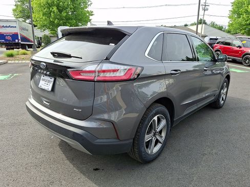Certified 2023 Ford Edge SEL w/ Convenience Package AWD/4WD image 5