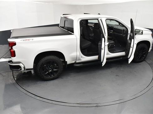 Used 2025 Chevrolet Silverado 1500 RST w/ Convenience Package II image 22