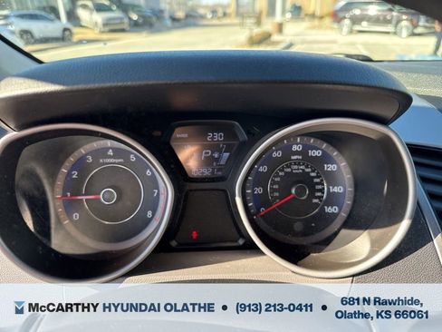 Used 2014 Hyundai Elantra SE image 4