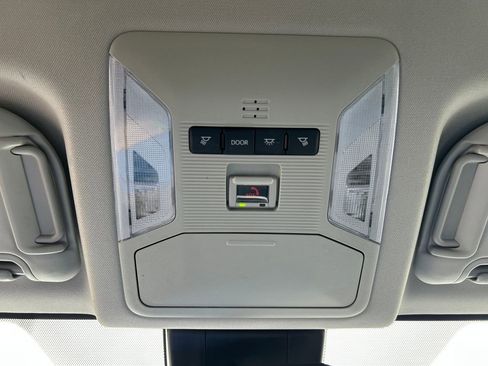 Used 2023 Toyota RAV4 XLE image 17