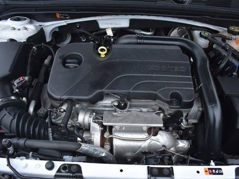 Certified 2022 Chevrolet Malibu LS image 29