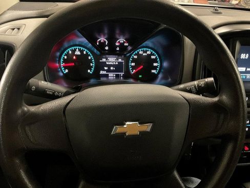 Used 2018 Chevrolet Colorado W/T image 24