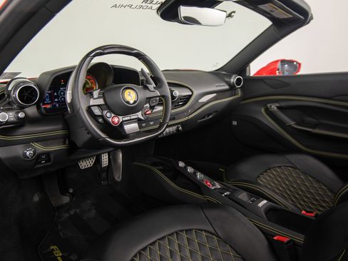 Certified 2022 Ferrari F8 Tributo image 36