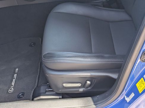 Used 2021 Lexus IS 300 w/ Comfort Package RWD image 18