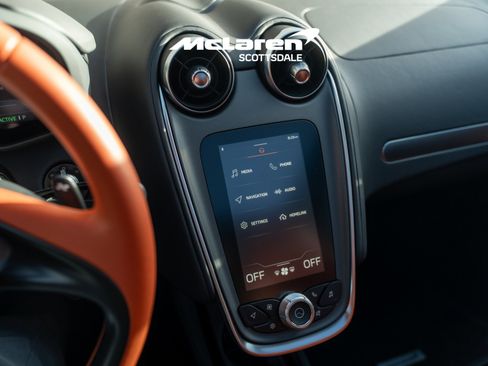 Used 2023 McLaren GT image 27