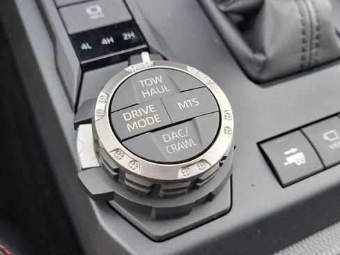 Used 2024 Toyota Tacoma TRD Pro image 26