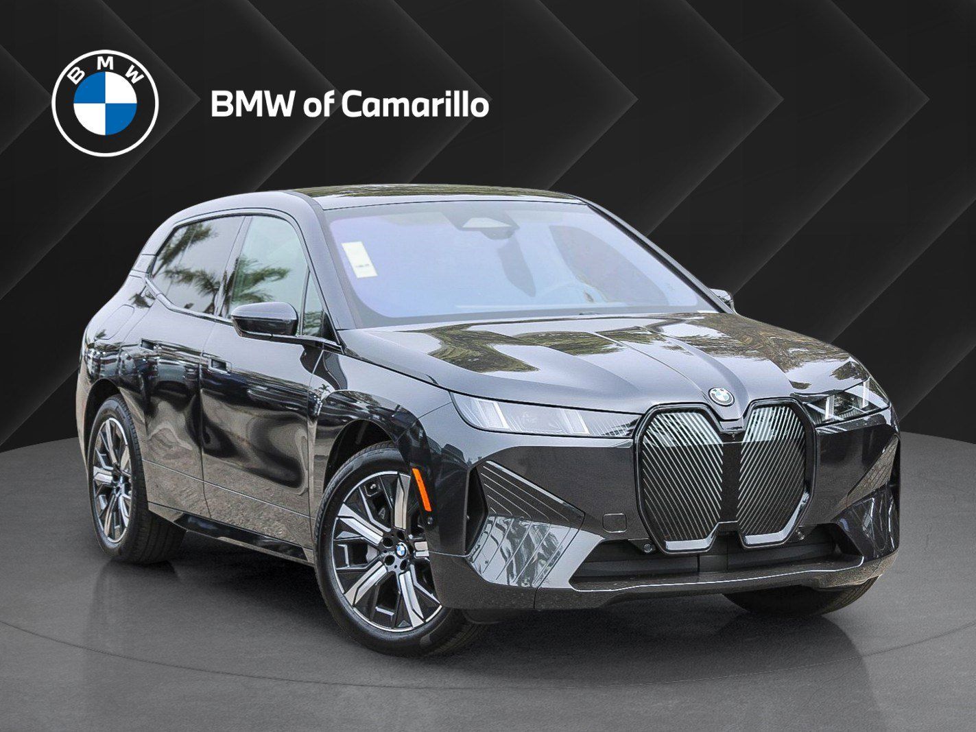 New 2026 BMW iX xDrive60 w/ Premium Package AWD/4WD image 1