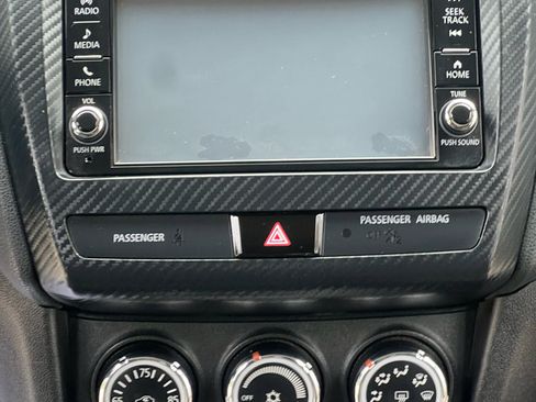 Used 2018 Mitsubishi Outlander Sport ES image 12