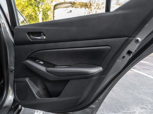 Used 2020 Nissan Altima 2.5 SL image 28