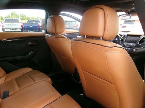 Used 2014 Chevrolet Impala LTZ FWD image 26