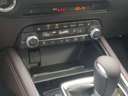 New 2025 MAZDA CX-5 Signature image 18