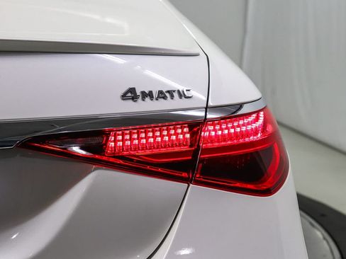 Certified 2023 Mercedes-Benz S 500 4MATIC image 11