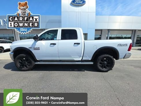 Used 2018 RAM 2500 Tradesman w/ Chrome Appearance Group AWD/4WD image 6