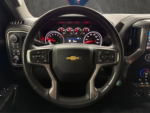 Used 2019 Chevrolet Silverado 1500 LT w/ Texas Edition image 39