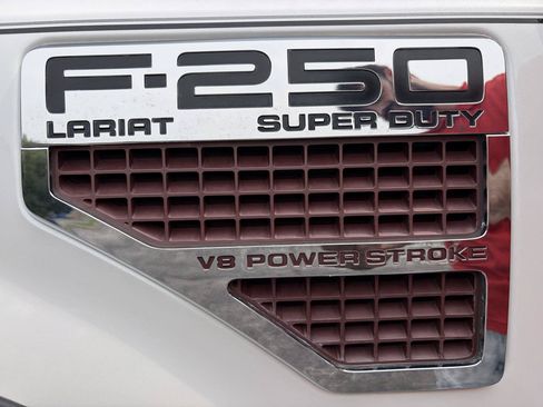 Used 2010 Ford F250 Lariat AWD/4WD image 11