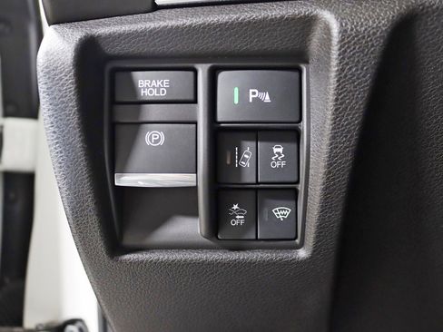 Used 2018 Acura MDX w/ Advance & Entertainment image 15