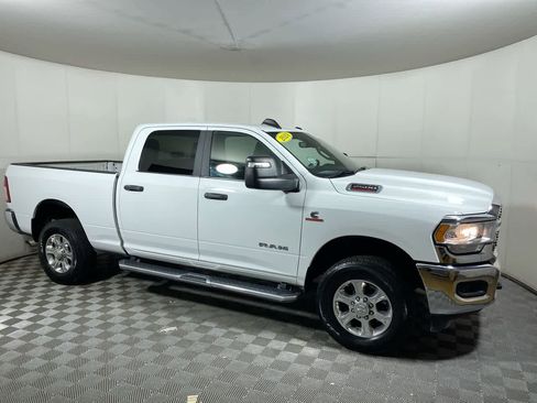Used 2024 RAM 2500 Big Horn image 15
