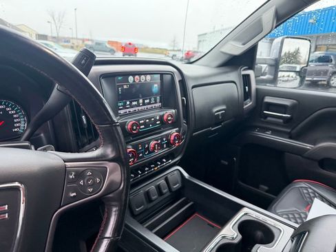 Used 2017 GMC Sierra 2500 SLT w/ All-Terrain HD Package image 13