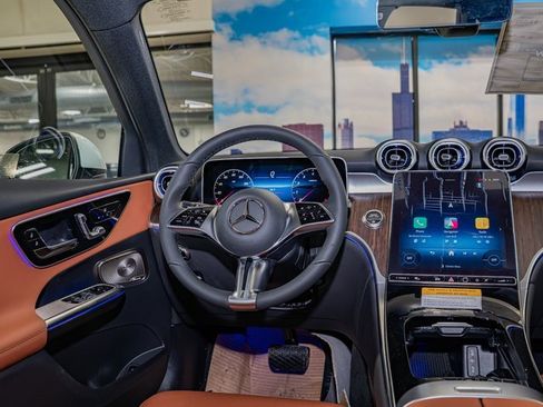New 2026 Mercedes-Benz GLC 300 4MATIC image 16