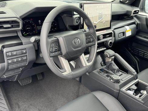 New 2026 Toyota 4Runner Limited AWD/4WD image 16