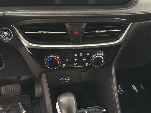 Used 2024 Buick Encore GX Sport Touring w/ Comfort Package image 21