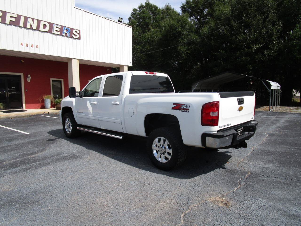 Used 2012 Chevrolet Silverado 2500 LTZ w/ LTZ Plus Package AWD/4WD image 4