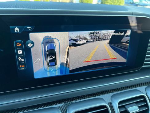 New 2026 Mercedes-Benz GLE 63 AMG S image 28