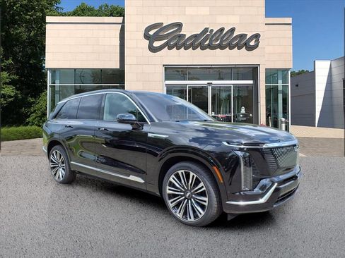 New 2026 Cadillac Vistiq Premium Luxury w/ LPO, Floor Liner Package image 7