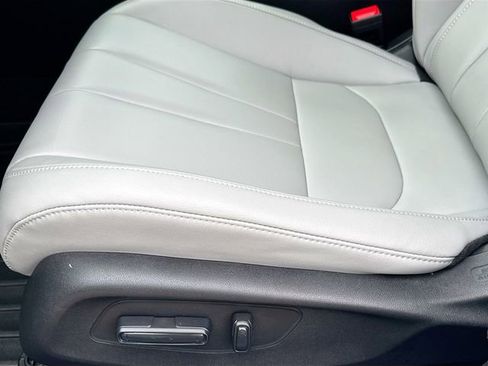 Used 2025 Acura Integra FWD image 24