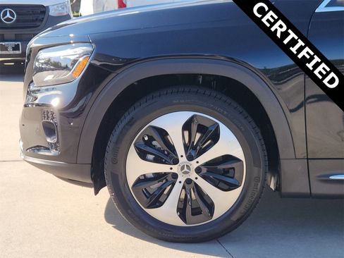 Certified 2025 Mercedes-Benz GLB 250 image 10