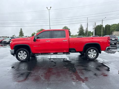 Used 2020 Chevrolet Silverado 3500 LTZ w/ LTZ Premium Package AWD/4WD image 2