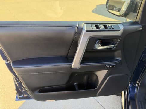 Certified 2022 Toyota 4Runner Limited image 9