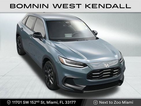 Used 2025 Honda HR-V Sport image 18